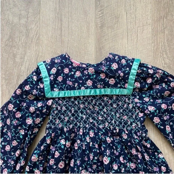 Vintage Polly Flinders Navy Blue Floral Hand Smocked Dress Sz 6 - Picture 2 of 13